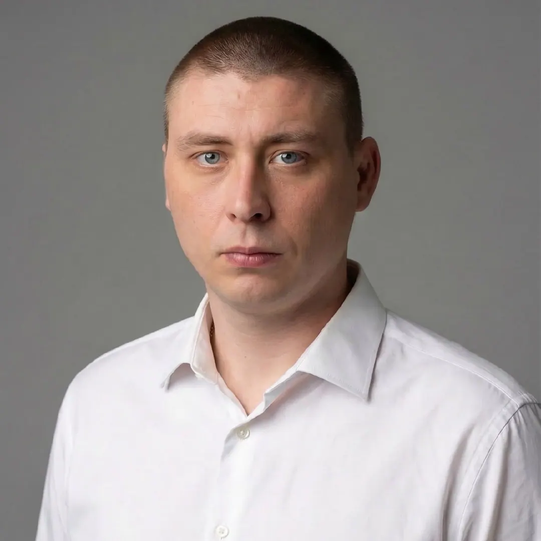 Максим Халманских